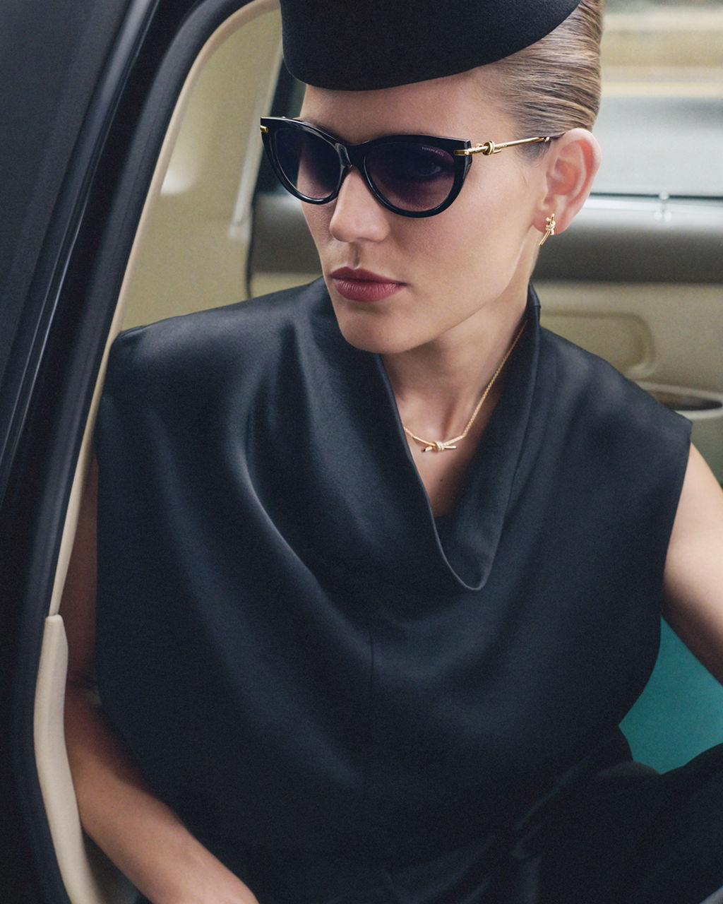 Scopri il look