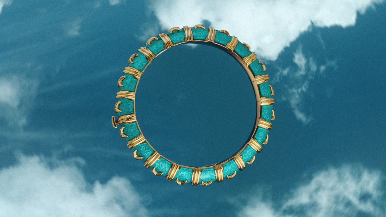 The Complex Craft of Paillonn&eacute; Enamel