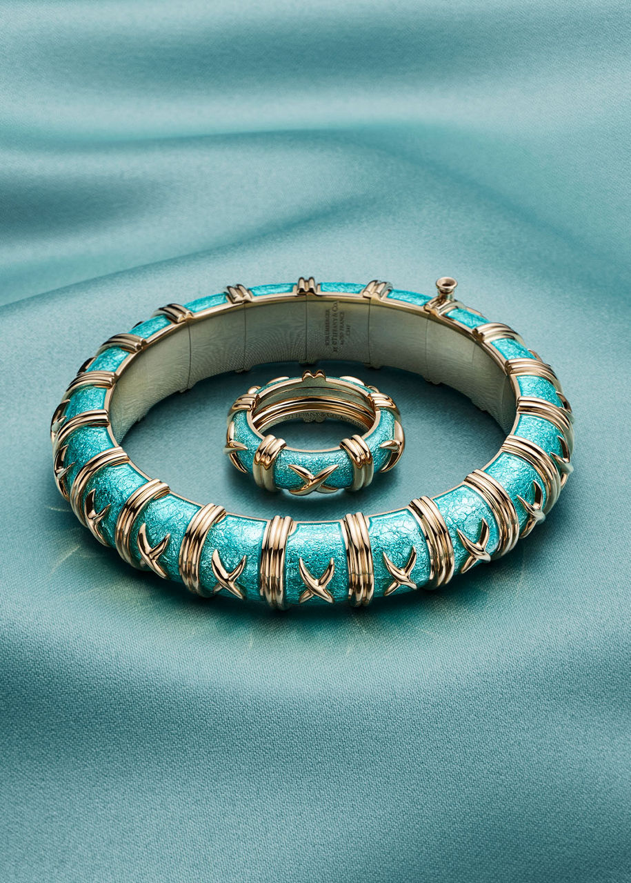 Paillonn&eacute; Enamel Jewellery