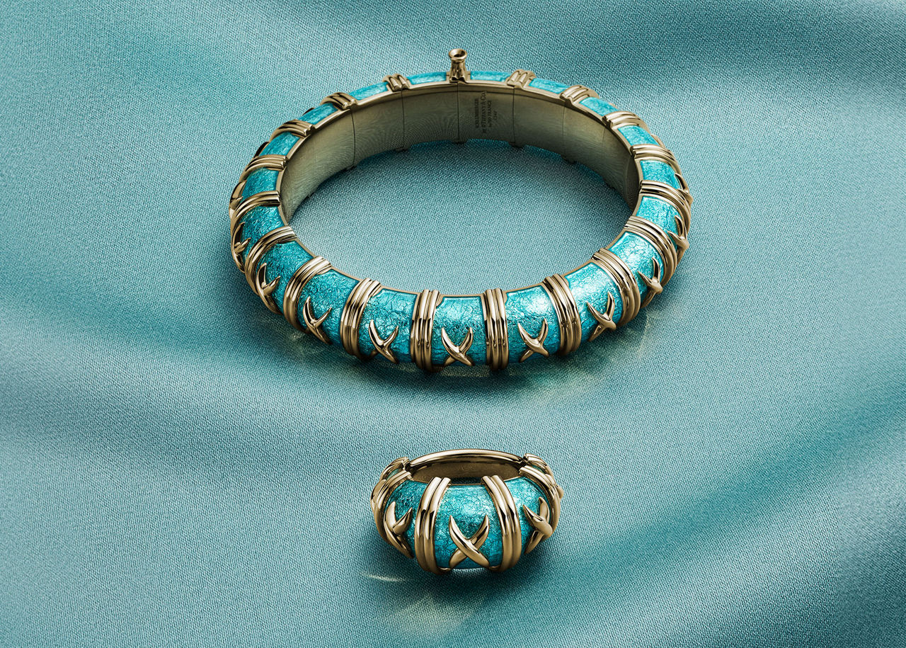 Paillonn&eacute; Enamel Jewellery