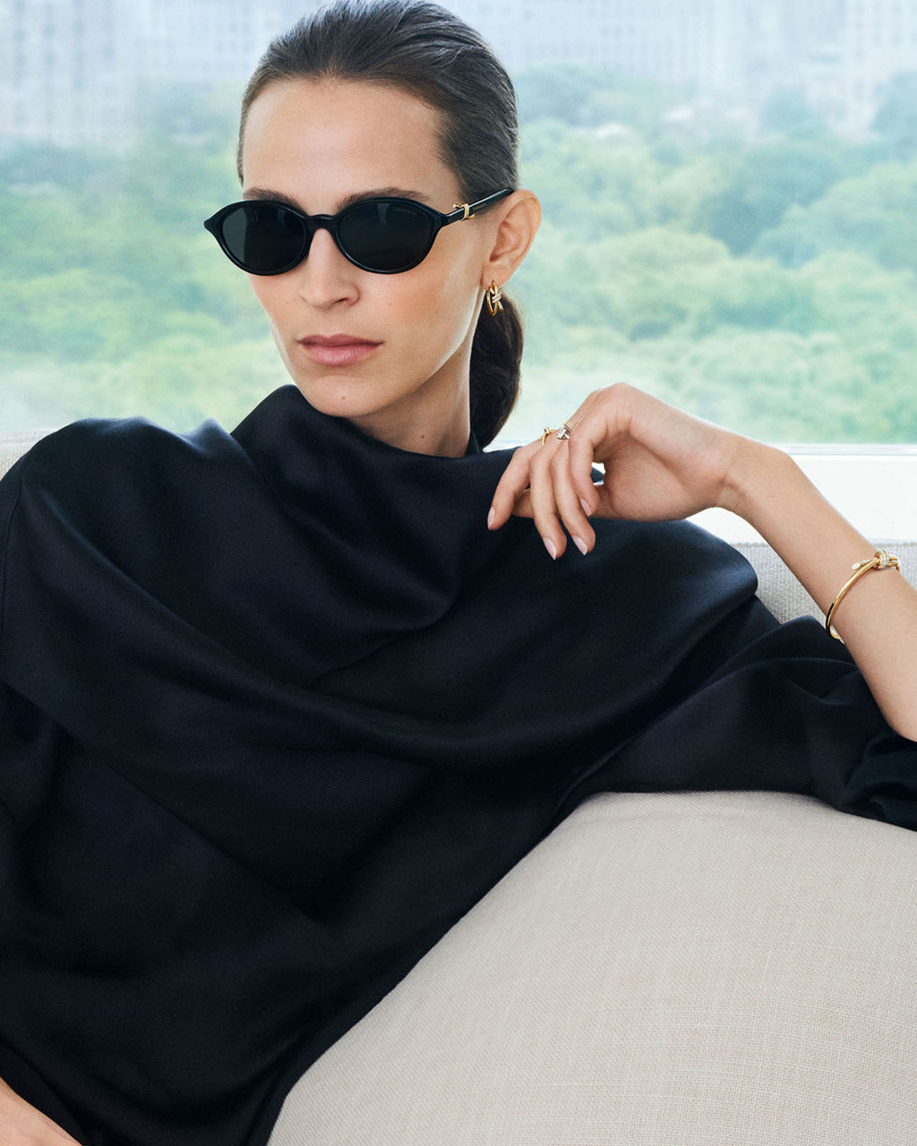 Scopri il look
