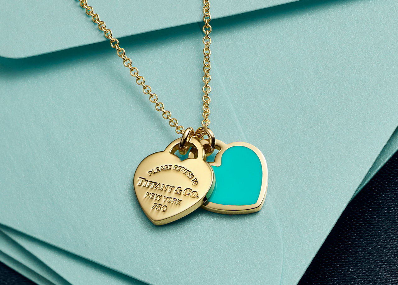 Gifts Under $750