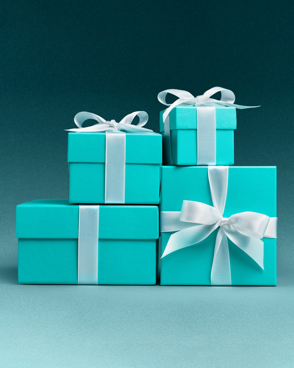Discover Our Gifting Services