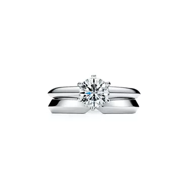 The Tiffany&reg; Setting: Engagement Ring in Platinum, 6