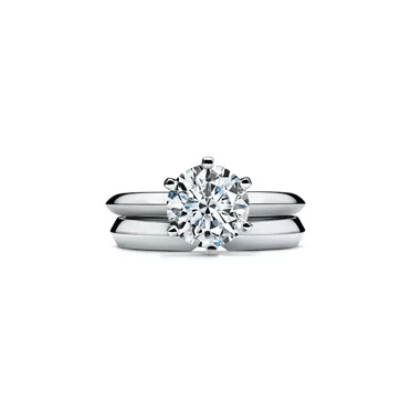 The Tiffany® Setting: Engagement Ring in Platinum, 6