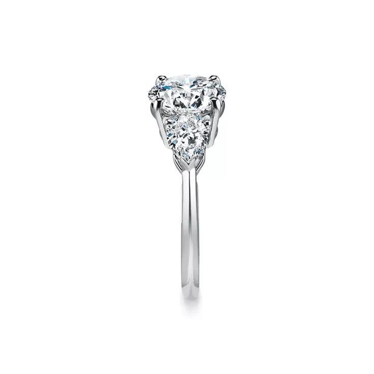 T&CO®:Three Stone Engagement Ring with Pear-shaped Side Stones in Platinum, 4