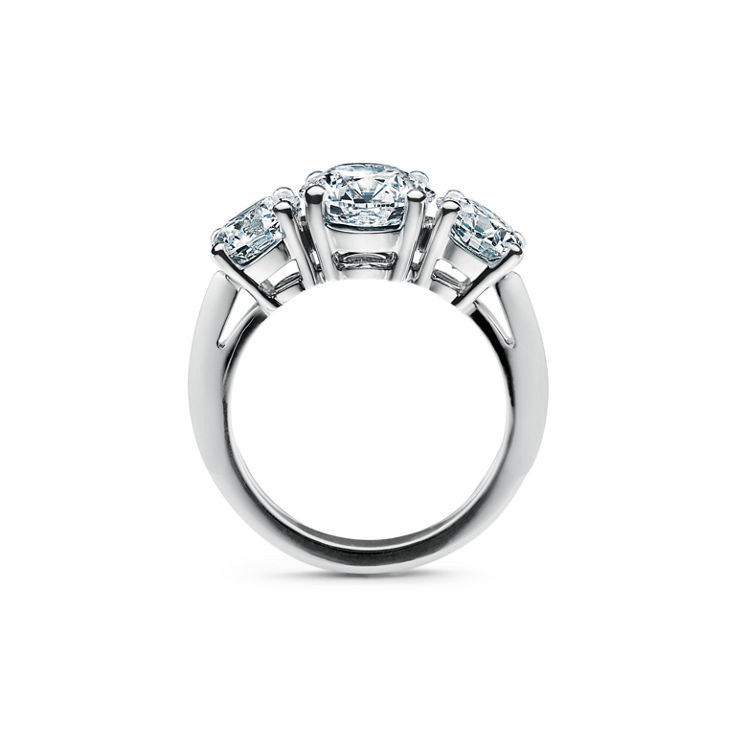 Tiffany Three Stone: Engagement Ring in Platinum image number 5