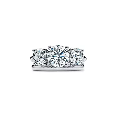Tiffany:Bague de fiançailles Trois pierres en platine 950 millièmes, 6