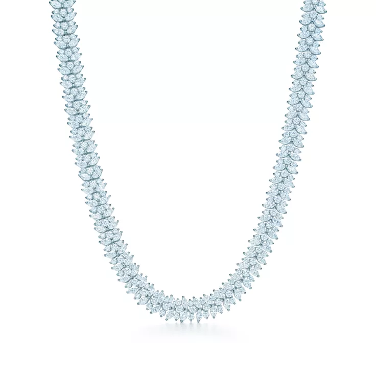 Collar de racimos de diamantes en talla marquesa, 16