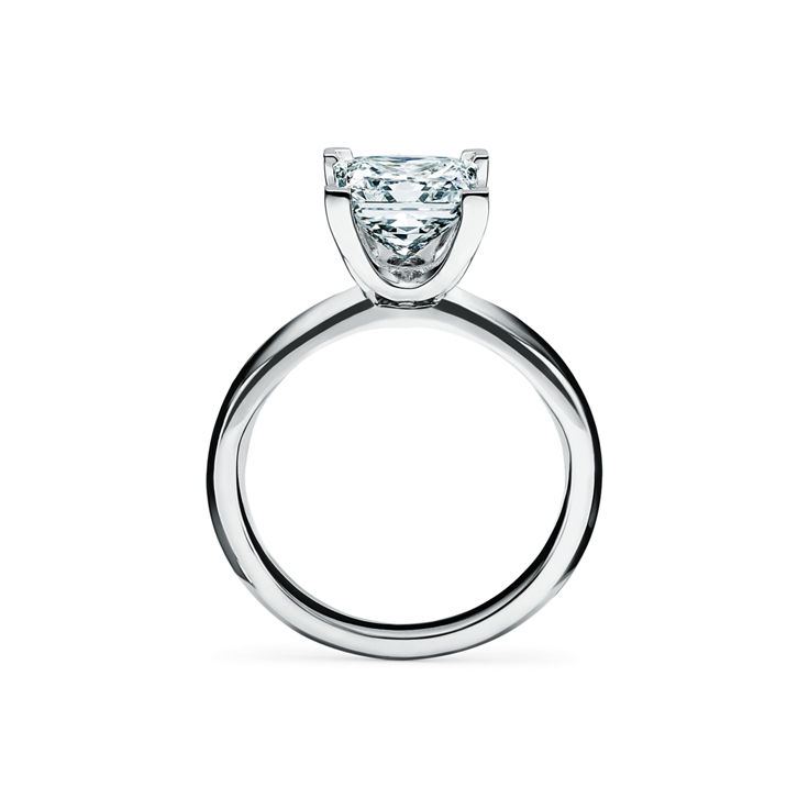 Princess-cut Diamond Engagement Ring in Platinum image number 5