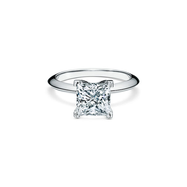 Princess-cut Diamond Engagement Ring in Platinum