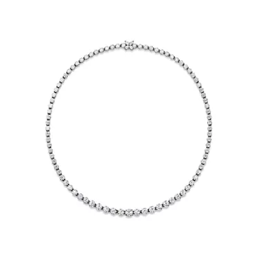 Tiffany Victoria®:Diamond necklace in Platinum, 2