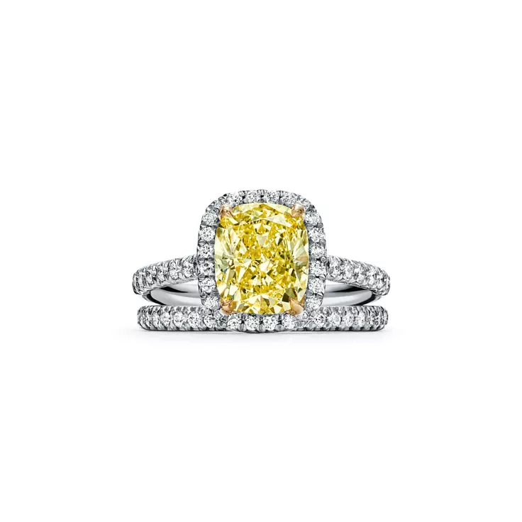 Tiffany Soleste®:Cushion-cut Halo Engagement Ring with a Diamond Platinum Band, 6