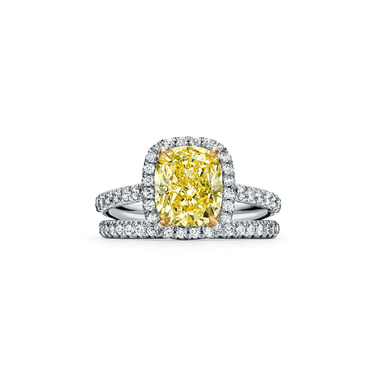 Tiffany Soleste: Cushion-cut Halo Engagement Ring with a Diamond Platinum Band image number 6