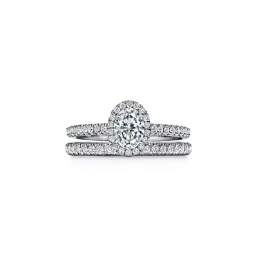Tiffany Soleste: Oval Halo Engagement Ring with a Diamond Platinum Band, 6