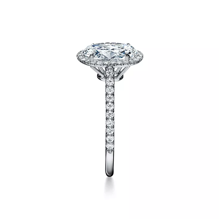 Tiffany Soleste&reg;:Oval Halo Engagement Ring with a Diamond Platinum Band, 4