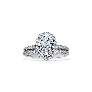 Tiffany Soleste®:Oval Halo Engagement Ring with a Diamond Platinum Band, 7