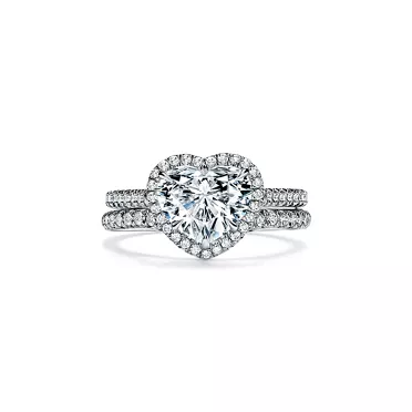 Tiffany Soleste®:Heart-shaped Halo Engagement Ring with a Diamond Platinum Band, 7