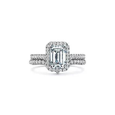 Tiffany Soleste&reg;:Emerald-cut Halo Engagement Ring with a Diamond Platinum Band, 7