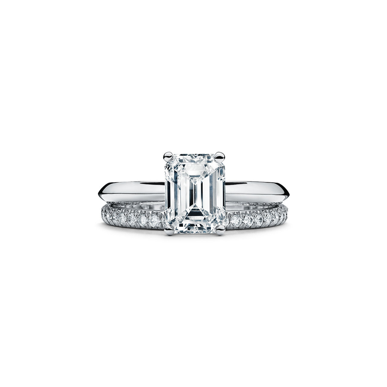 Emerald-cut Diamond Engagement Ring in Platinum image number 6