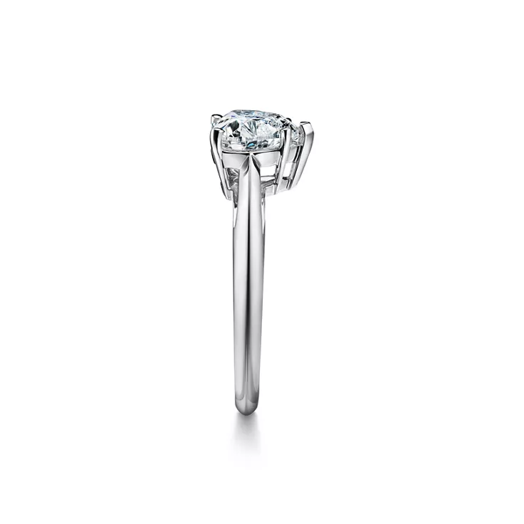 Heart-shaped Diamond Engagement Ring in Platinum, 4