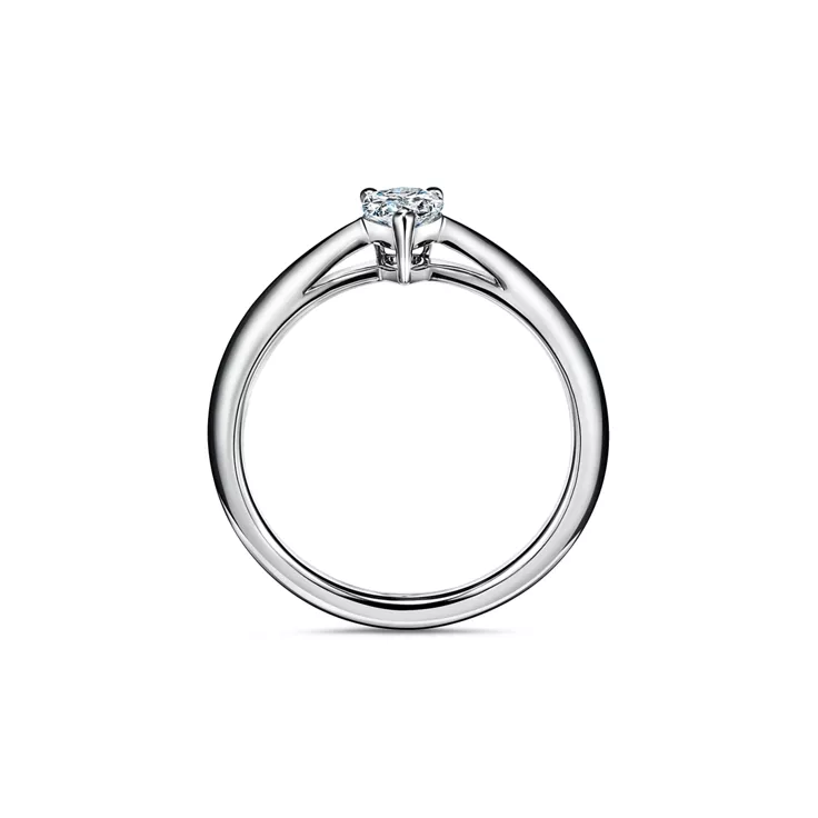 Pear-shaped Diamond Engagement Ring in Platinum , 5