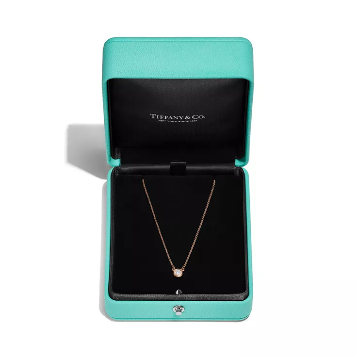 Elsa Peretti&reg;:Diamonds by the Yard&reg; Pendant in Rose Gold, 4