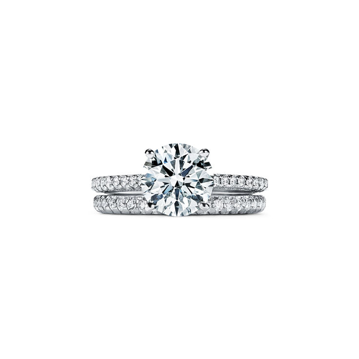 Tiffany Novo®:Anello di fidanzamento Taglio Brillante con fedina in platino con pavé di diamanti numero immagine 6