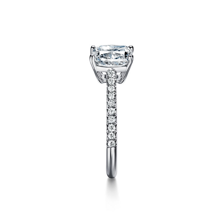 Tiffany Novo®: Cushion-cut Engagement Ring with a Pavé Diamond Platinum Band image number 4