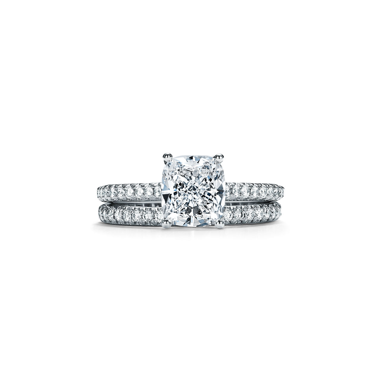 Tiffany Novo®: Cushion-cut Engagement Ring with a Pavé Diamond Platinum Band image number 7