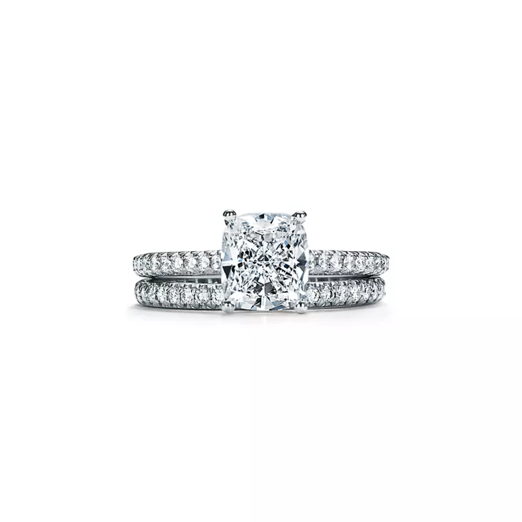 Tiffany Novo®: Cushion-cut Engagement Ring with a Pavé Diamond Platinum Band, 6