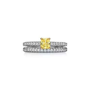 Tiffany Novo&reg;:Yellow Diamond Engagement Ring with a Pav&eacute; Diamond Platinum Band, 7