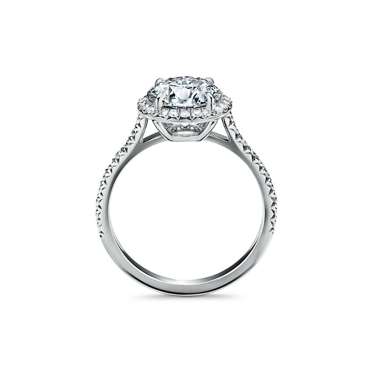 Tiffany Soleste: Round Brilliant Engagement Ring in Platinum image number 5