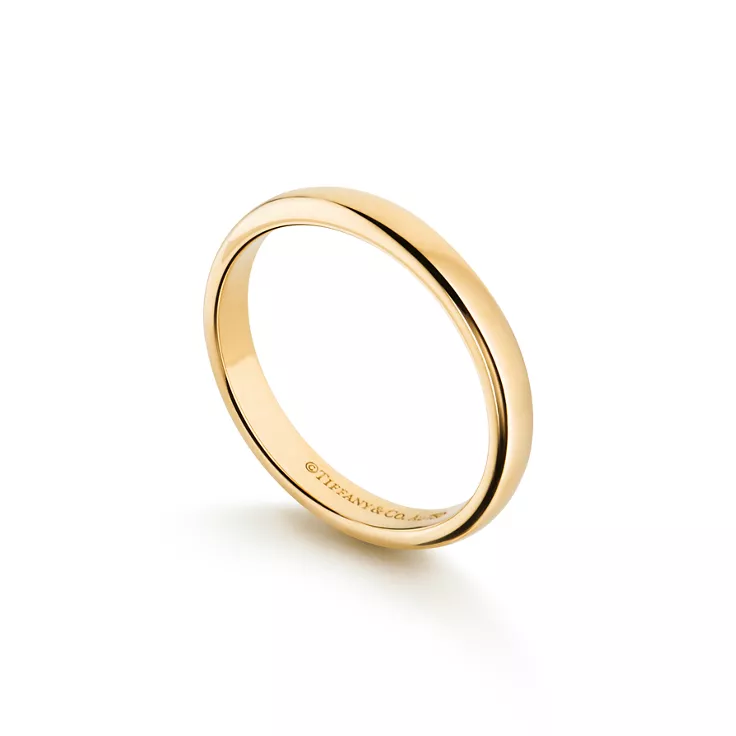 Tiffany Forever:Wedding Band Ring in Yellow Gold, 3 mm Wide, 4