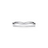 Tiffany Harmony&reg;:Wedding Band in Platinum, 3 mm image number 4