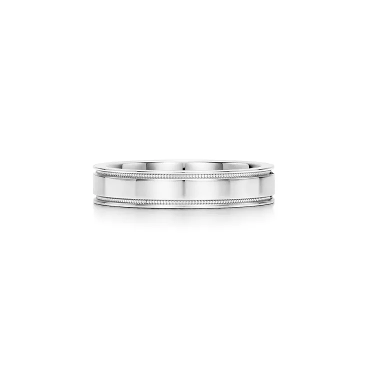 Tiffany Together:Double Milgrain Band Ring in Platinum with a Diamond, 4 mm Wide, 4
