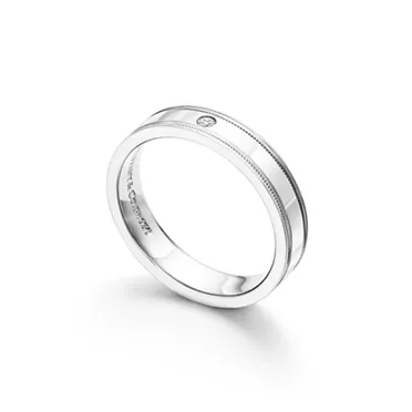 Tiffany Together:Double Milgrain Band Ring in Platinum with a Diamond, 4 mm Wide, 3