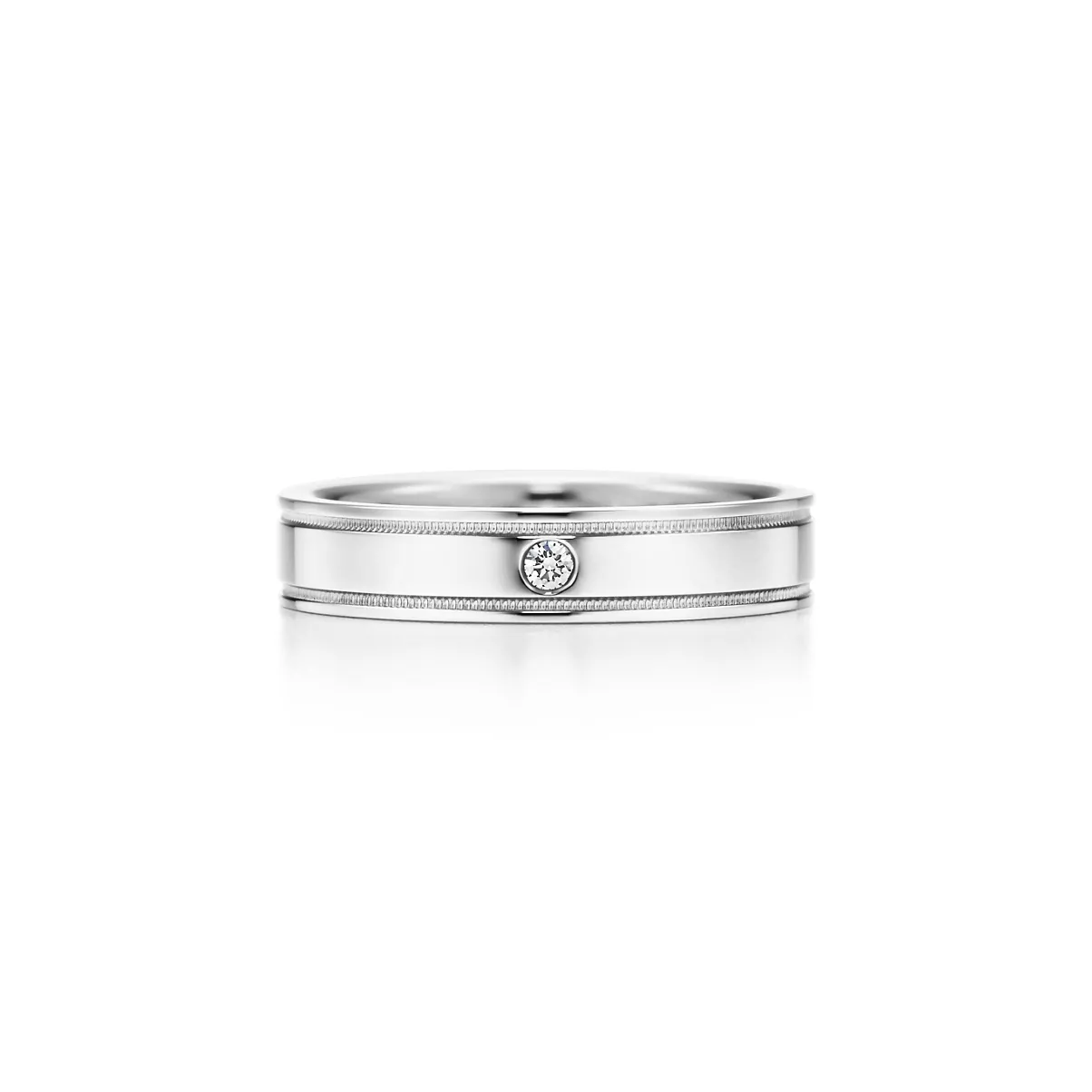 Double Milgrain Band Ring in Platinum with a Diamond, 4 mm Wide