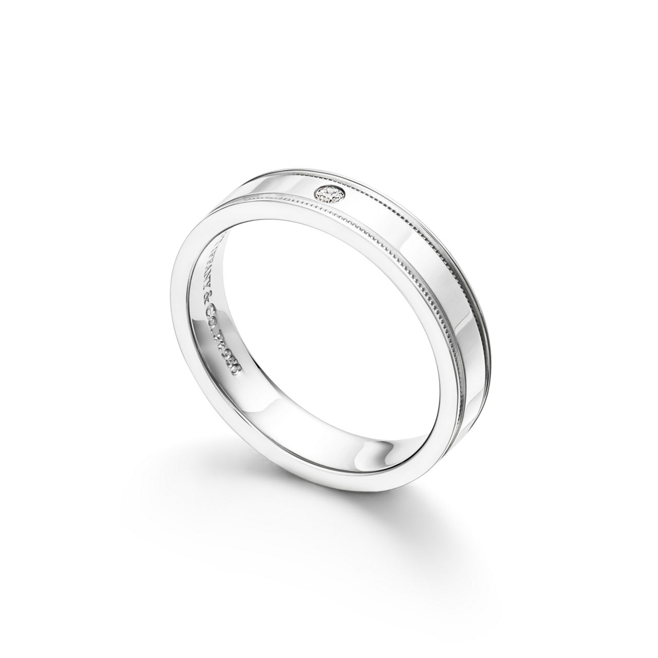 Tiffany Together:Double Milgrain Band Ring in Platinum with a Diamond, 4 mm Wide image number 3