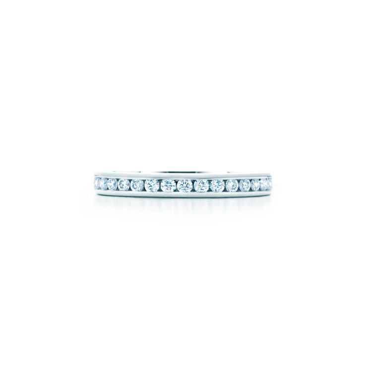Tiffany® Setting:Wedding Band in Platinum with a Half-circle of Diamonds, 2.5 mm image number 2