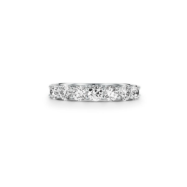 Tiffany Forever:Band Ring in Platinum with a Half-circle of Diamonds, 3.5 mm