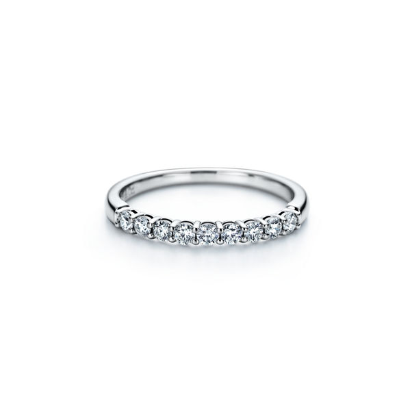 Tiffany Forever:Band Ring in Platinum with a Half-circle of Diamonds, 2.2 mm