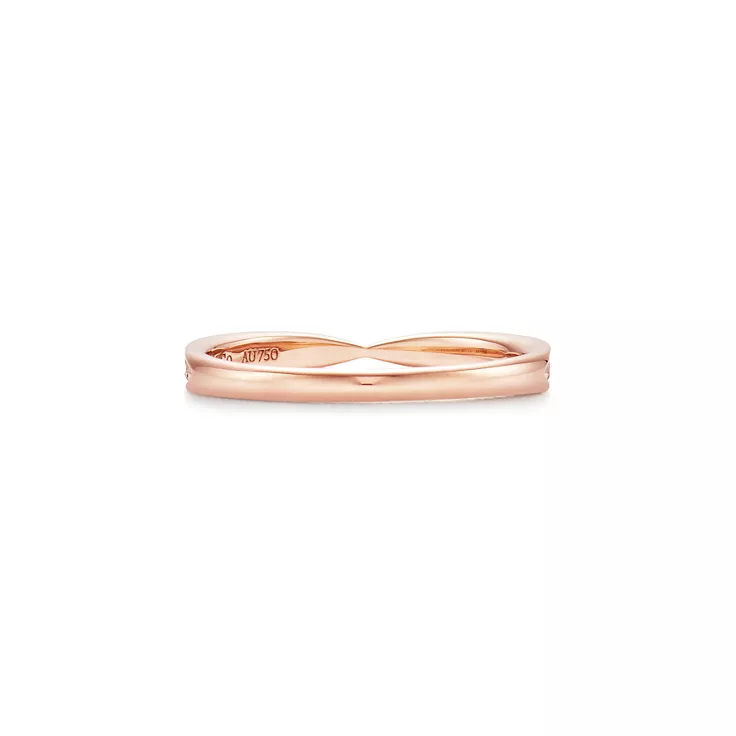 Tiffany Harmony&reg;:Band Ring in Rose Gold with Diamonds, 1.8 mm, 4