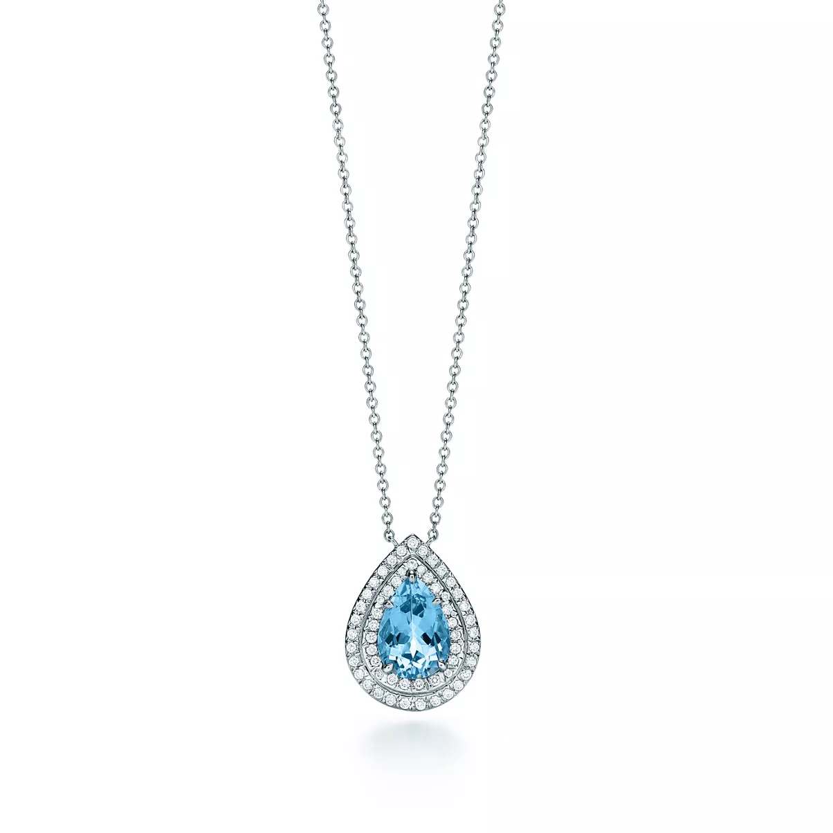 Pendant   in Platinum with an Aquamarine and Diamonds