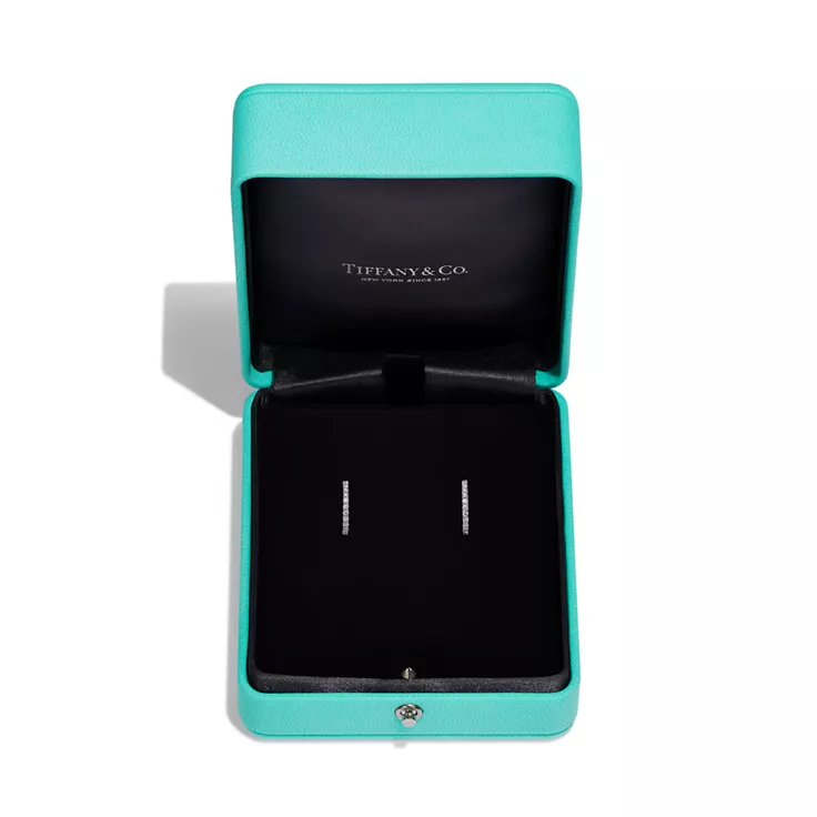 Tiffany Metro: Créoles , 4