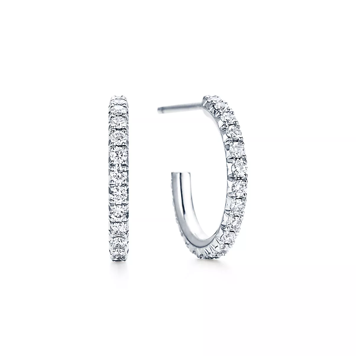 Tiffany Metro Earrings 18K 화이트 골드 라운드 브릴리언트 다이아몬드 One Scale