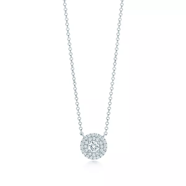 Pendant in Platinum with Diamonds