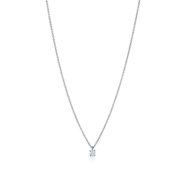 Tiffany Solitaire:Diamond Pendant