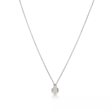 Tiffany Signature® Pearls:Pendant, 2
