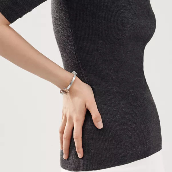 Square Bracelet in White Gold
